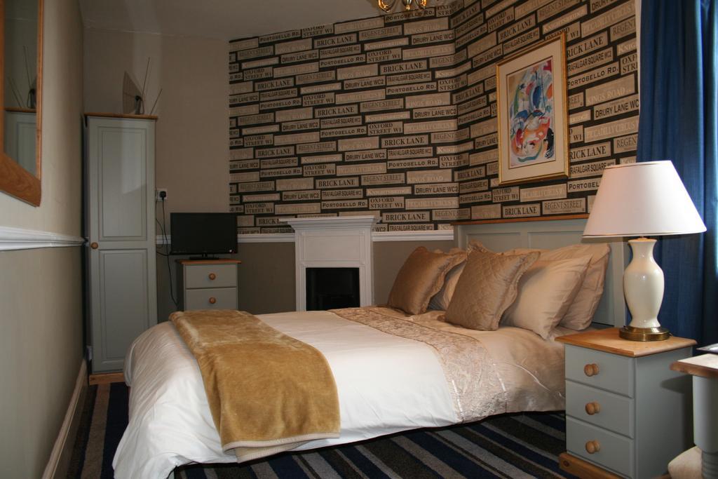 Central Station London Room photo